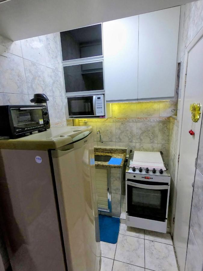 Sala living em prédio Familiar na Av da Praia Santos  Extérieur photo
